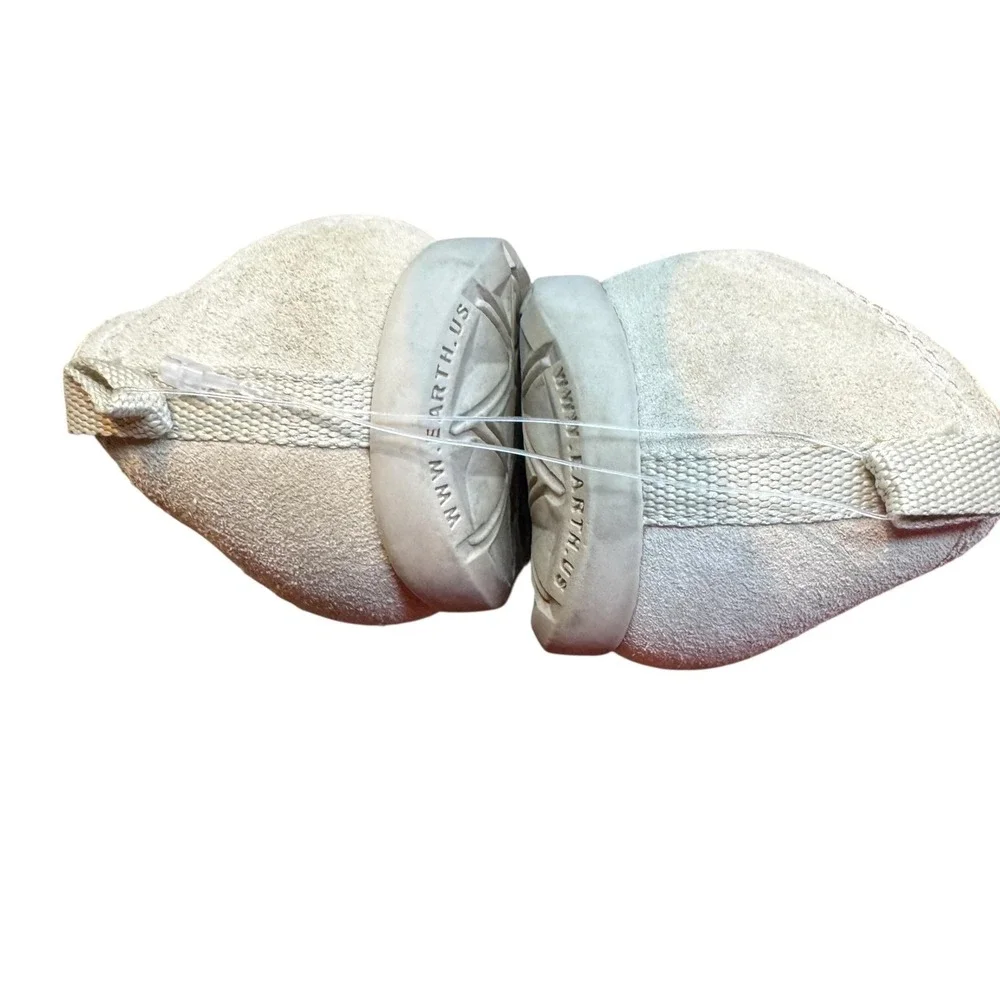 Earth Shoes Womens Size 6B Cream Beige Intrigue Leather Mary Jane Comfort‎ Flats